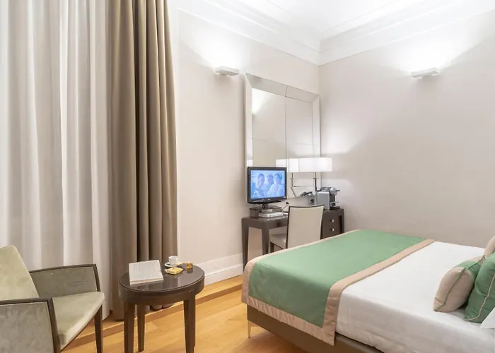 Internazionale Domus Guest house 4*