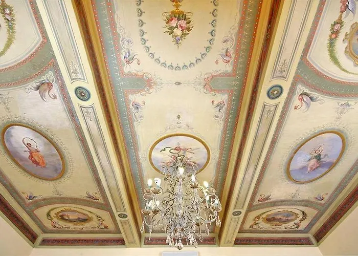 Guest house Internazionale Domus 4*