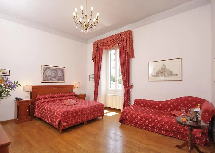 Internazionale Domus Guest house 4*